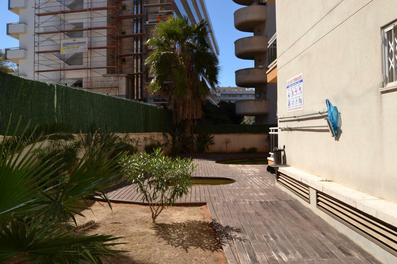 Apartamento Luminoso y amplio apartamento en Salou con piscina Exterior foto