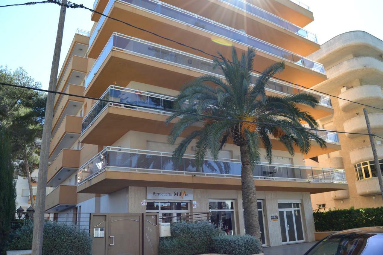 Apartamento Luminoso y amplio apartamento en Salou con piscina Exterior foto